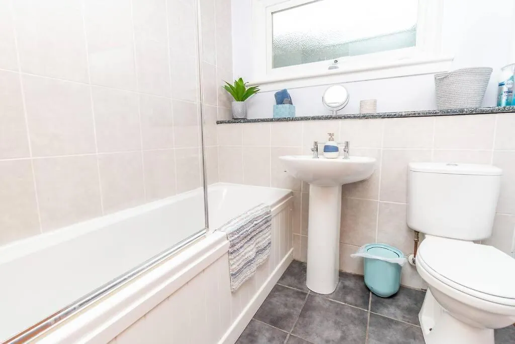 'Sunset View' Eclectic & Stylish One Bed Apartment Newport-On-Tay
